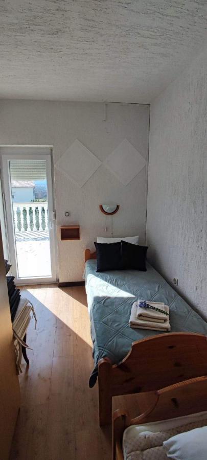 Apartments Berny Sveti Vid-Miholjice Eksteriør billede
