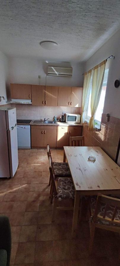 Apartments Berny Sveti Vid-Miholjice Eksteriør billede